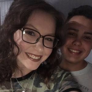 Meet your Posher, Sydney